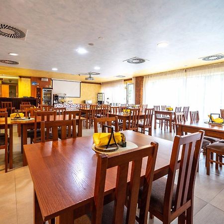 Hotel Arena Brumov Luaran gambar