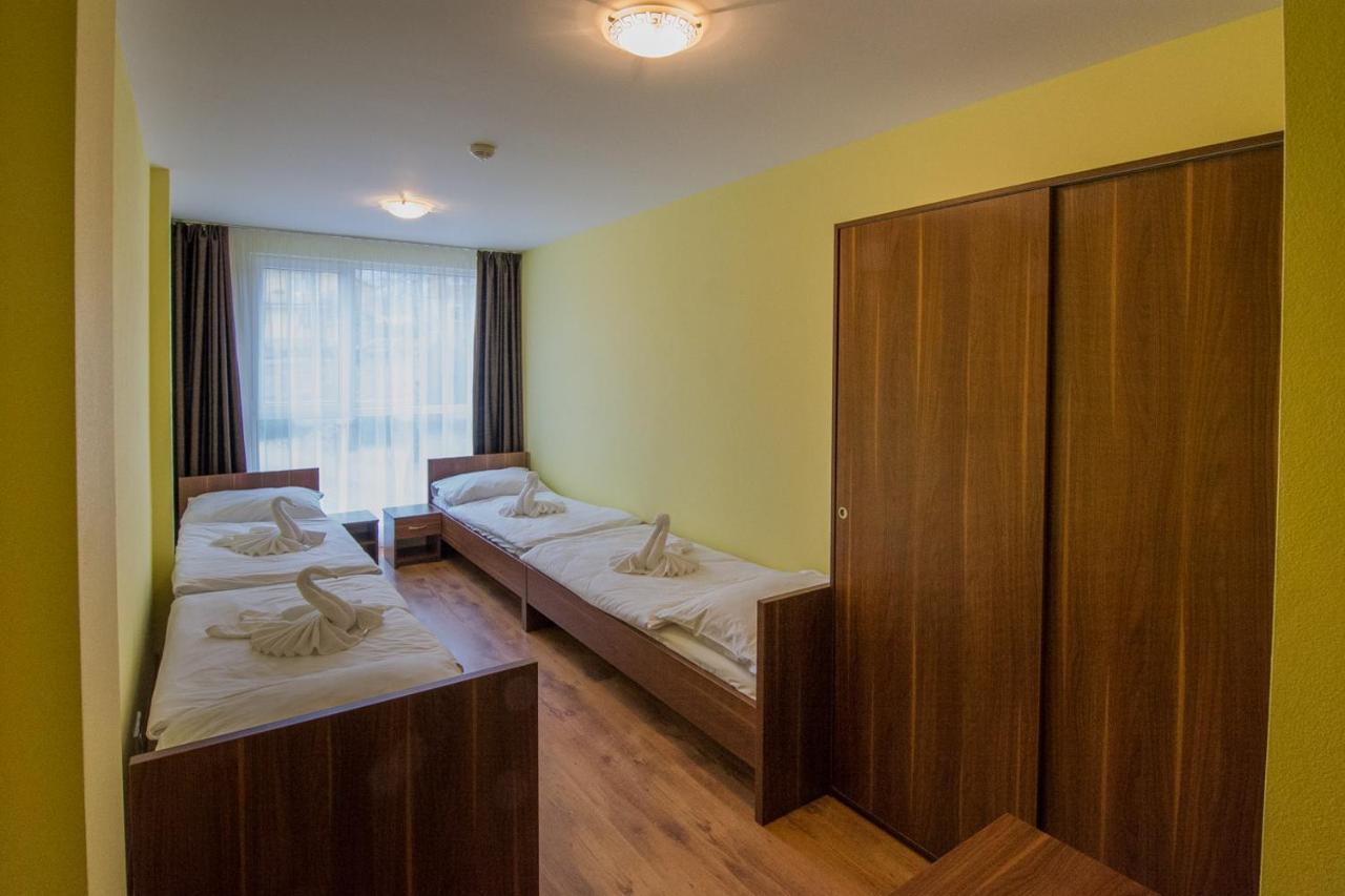 Hotel Arena Brumov Luaran gambar
